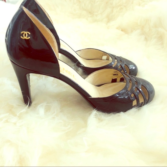 Classic Chanel Parent Leather Heels fits sz 8.5 - Picture 1 of 6